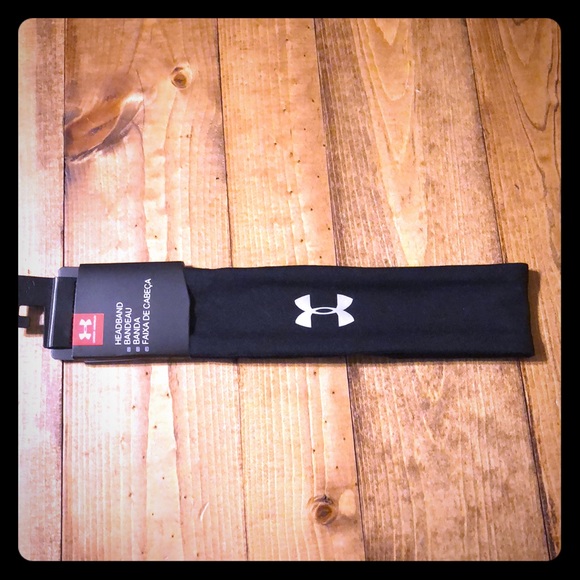 Under Armour Accessories - Under Armour headband